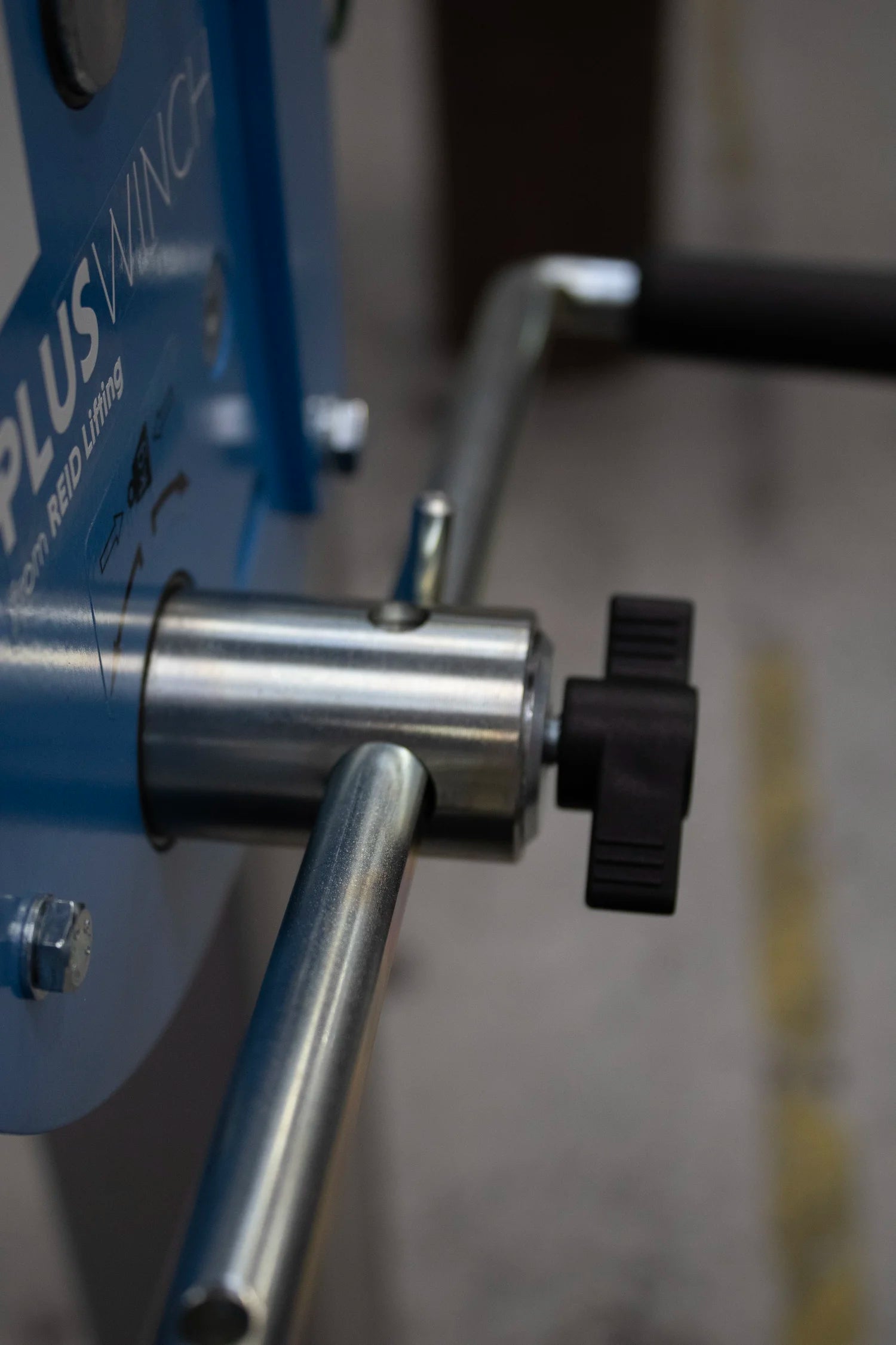 REID Lifting PLUSWINCH 1100lbs Manual Goods Winch