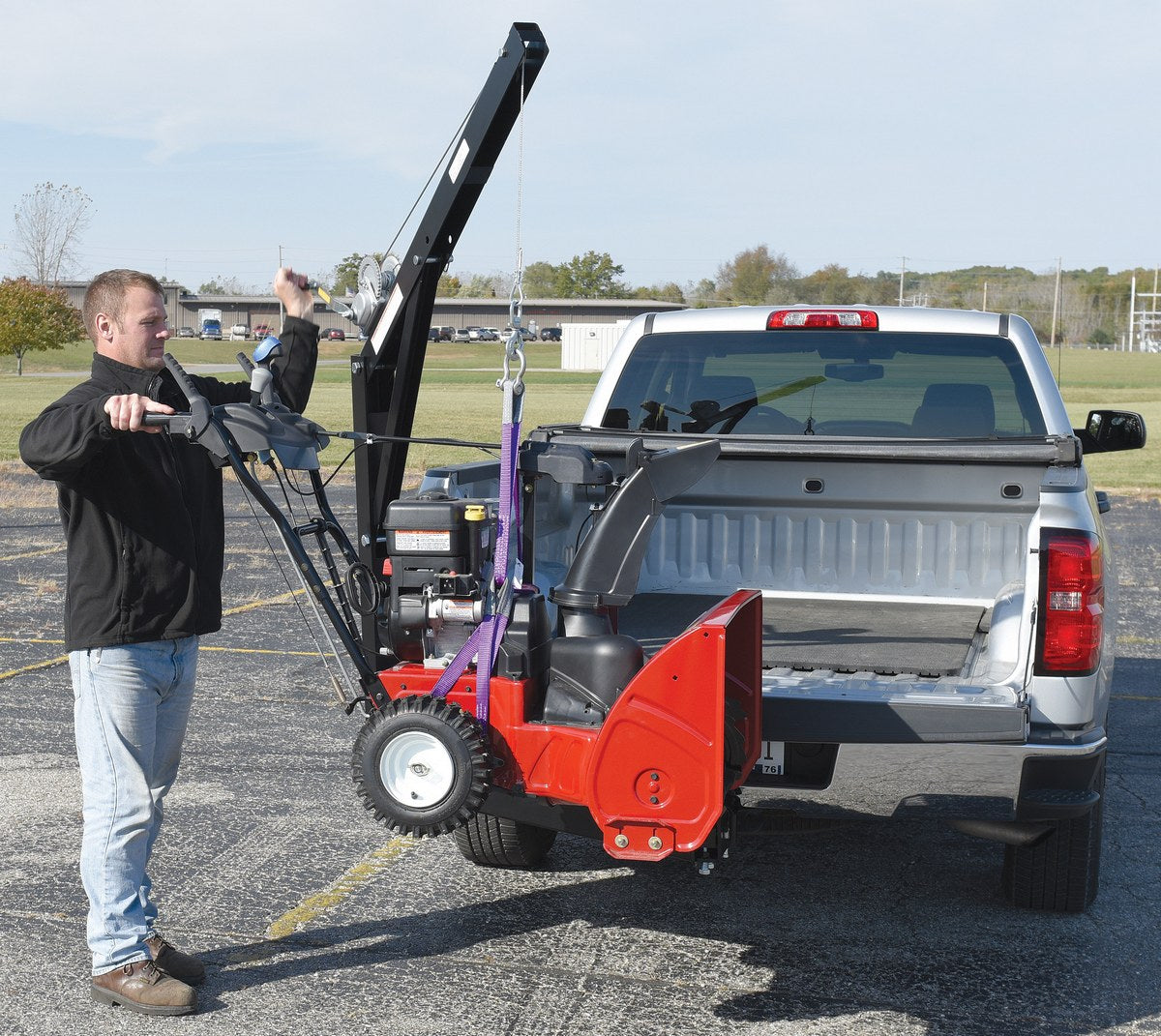 Vestil Hitch Mounted Truck Crane